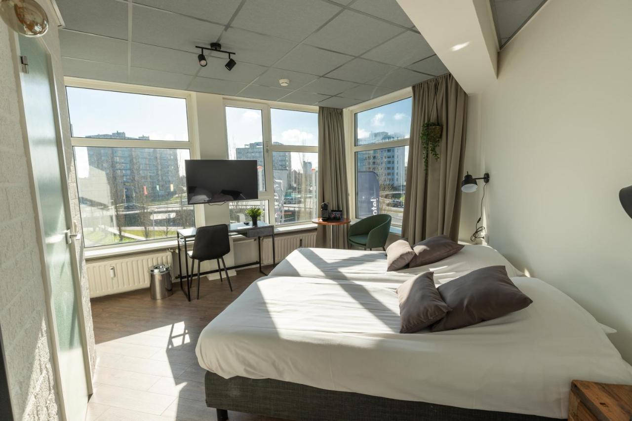 Eurohotel Leeuwarden Bagian luar foto