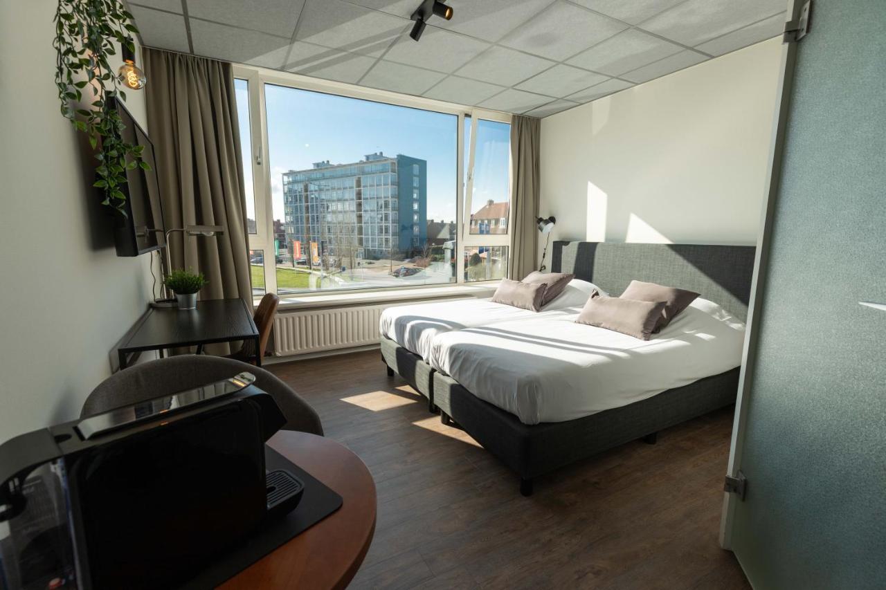 Eurohotel Leeuwarden Bagian luar foto