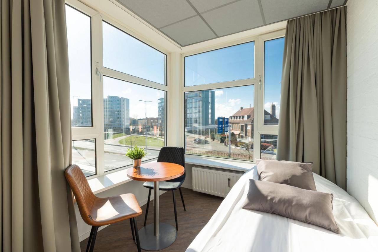 Eurohotel Leeuwarden Bagian luar foto